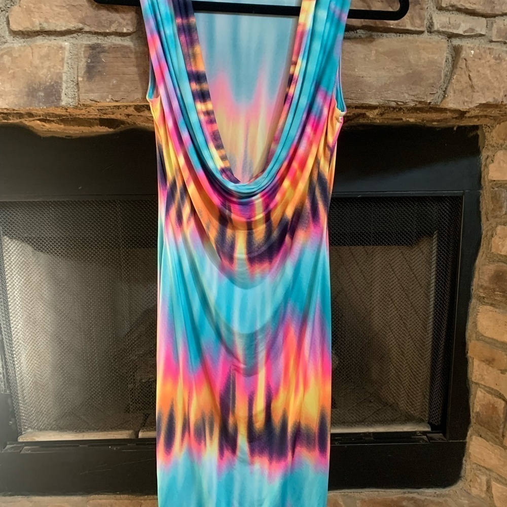 NNOT Fashion NOVA plunging, draping neckline. Cascading vibrant colors!! Medium